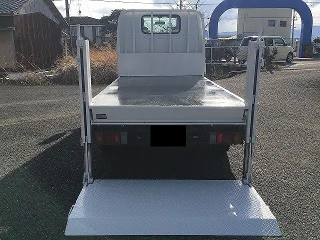 いすゞ エルフ 小型 平ボディ パワーゲート 床鉄板の中古トラック画像7