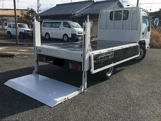 いすゞ エルフ 小型 平ボディ パワーゲート 床鉄板の中古トラック画像6