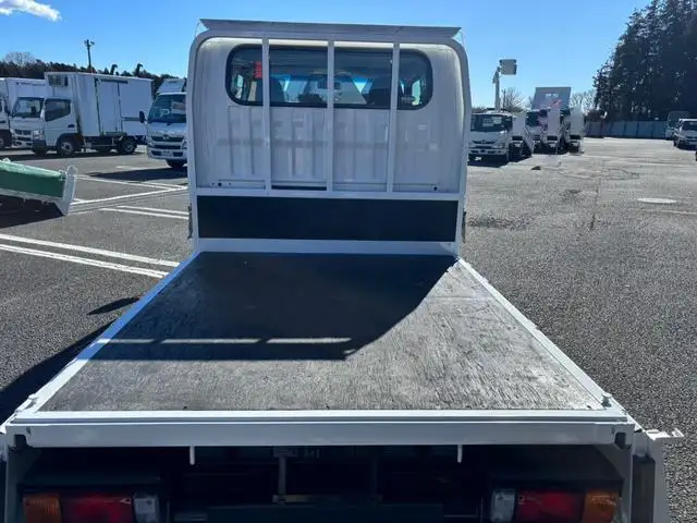 日産 アトラス 小型 平ボディ Wキャブ パワーゲートの中古トラック画像4