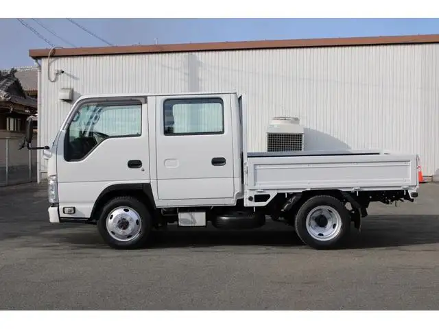 いすゞ エルフ 小型 平ボディ Wキャブ の中古トラック画像3