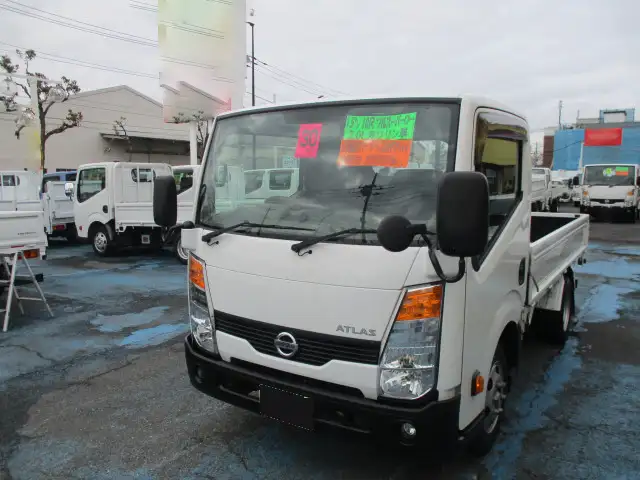 日産 アトラス 小型 平ボディ 床鉄板 CBF-SQ2F24の中古トラック画像1