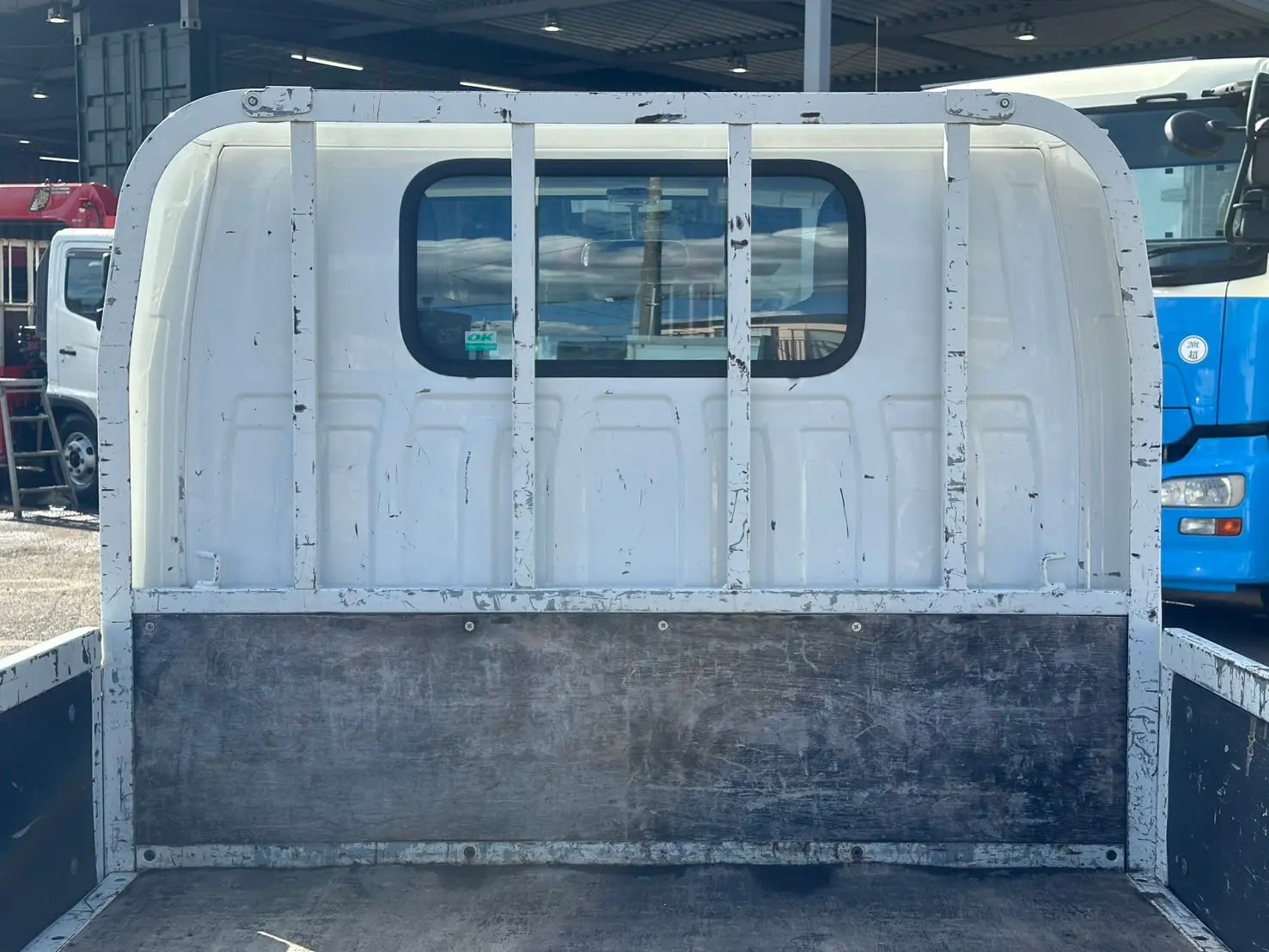 いすゞ エルフ 小型 平ボディ TPG-NJR85A H31/R1の中古トラック画像7