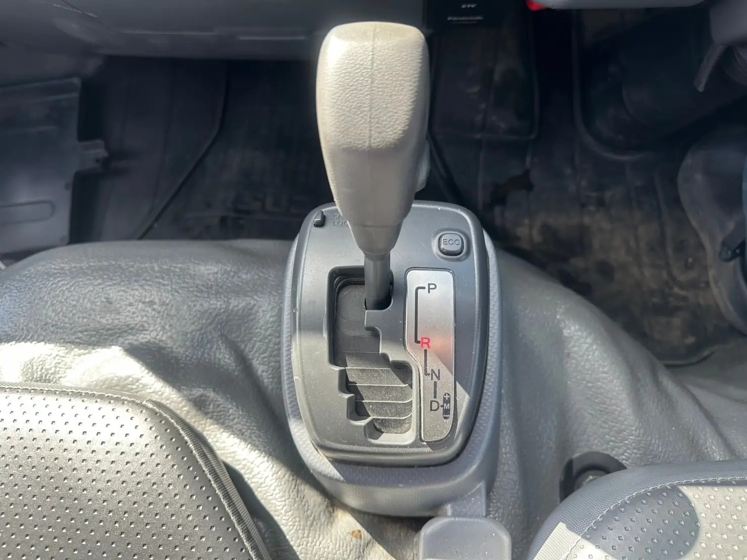 いすゞ エルフ 小型 平ボディ TPG-NJR85A H31/R1の中古トラック画像15