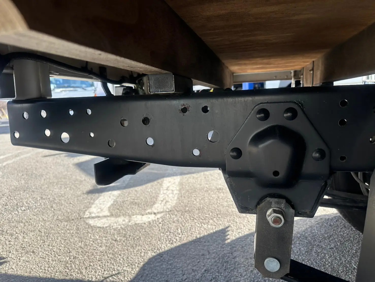 いすゞ エルフ 小型 平ボディ TPG-NJR85A H31/R1の中古トラック画像18