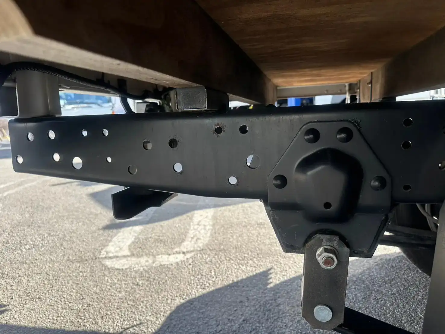 いすゞ エルフ 小型 平ボディ TPG-NJR85A H31/R1の中古トラック画像18