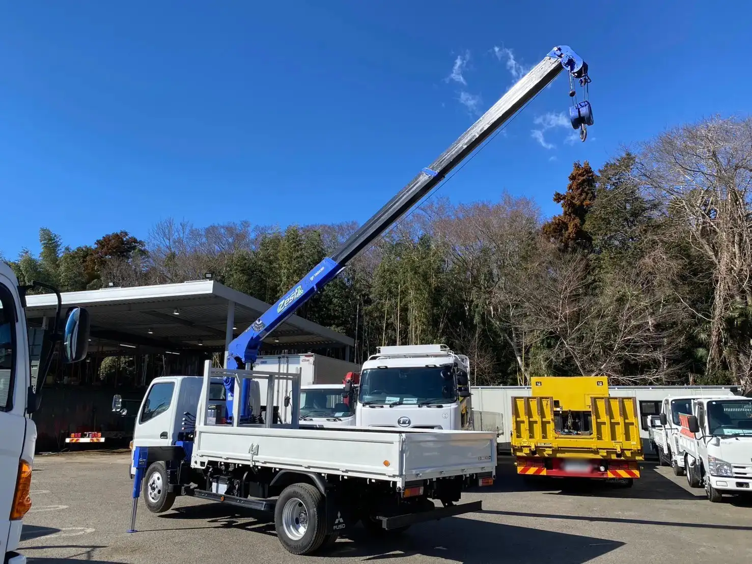 三菱 キャンター 小型 クレーン付 床鉄板 3段の中古トラック画像5