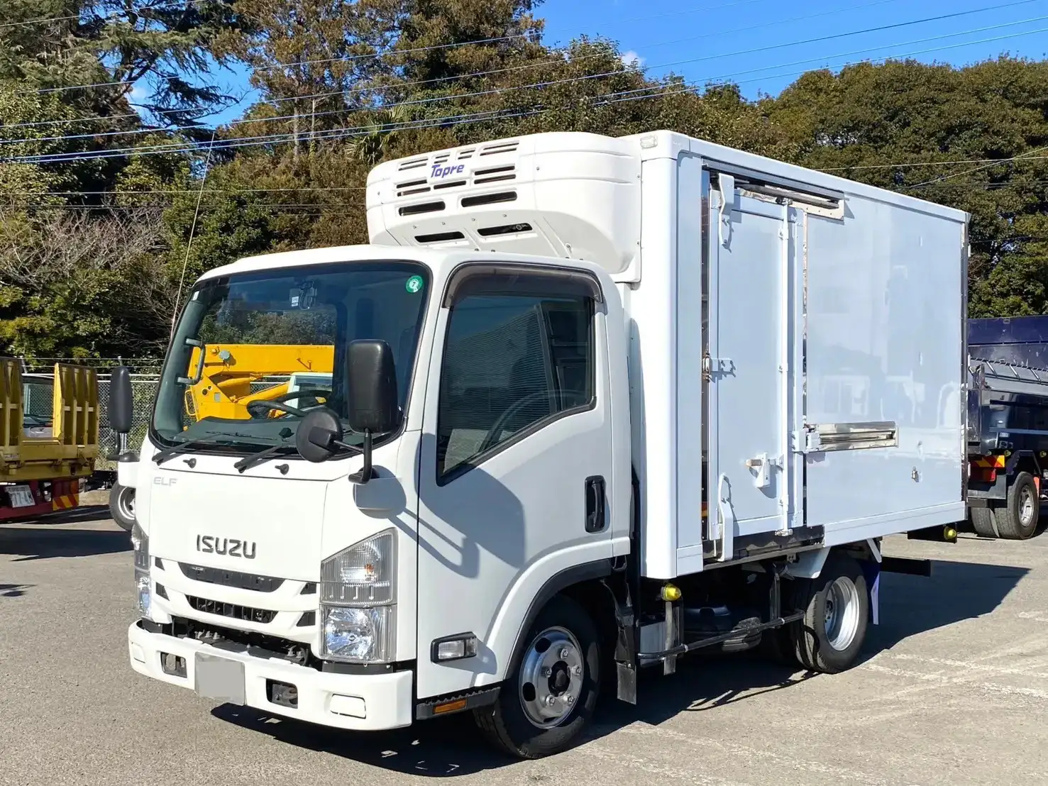 いすゞ エルフ 小型 冷凍冷蔵 低温 サイドドアの中古トラック画像1