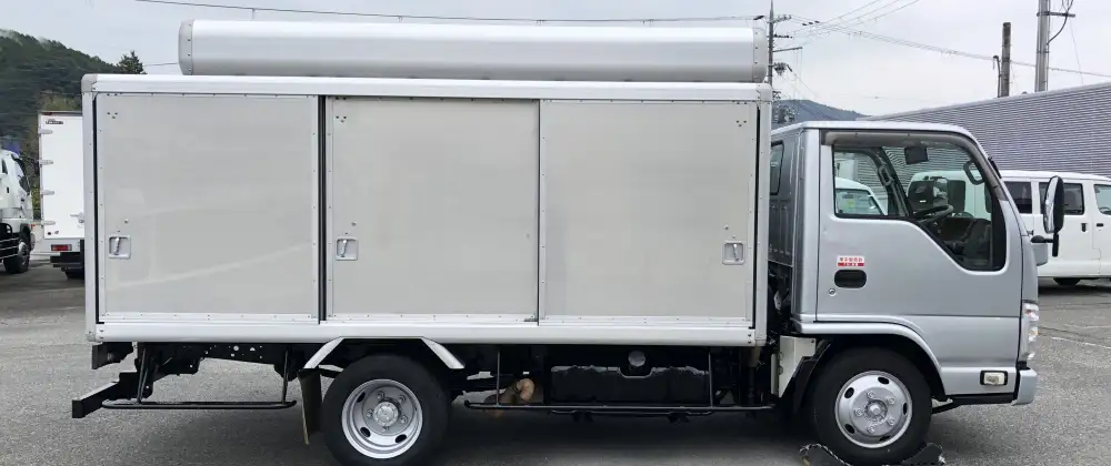 いすゞ エルフ 小型 アルミバン ボトルカー サイドドアの中古トラック画像3
