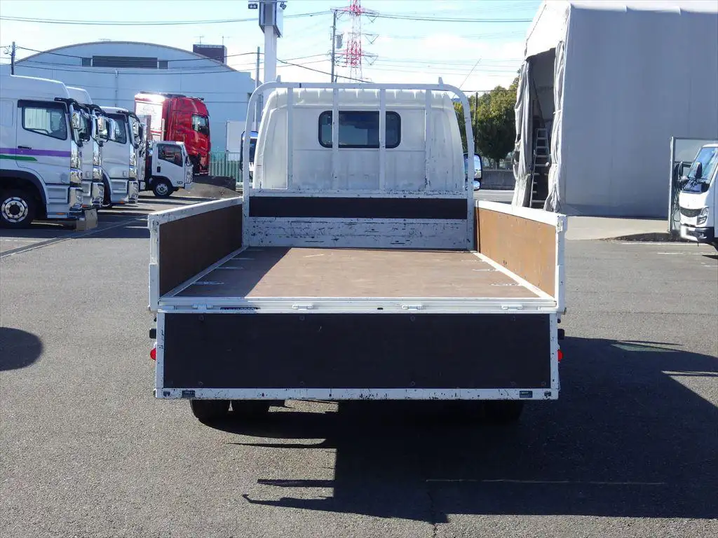 日野 デュトロ 小型 平ボディ 2KG-XZU655M R5の中古トラック画像7
