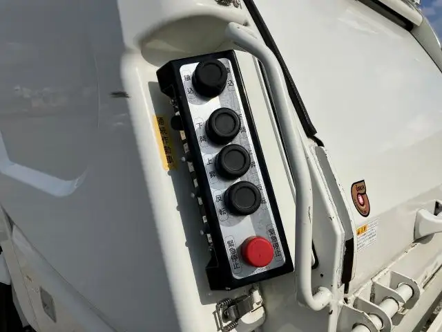 日野 デュトロ 小型 パッカー車 プレス式 TKG-XZU600Xの中古トラック画像10