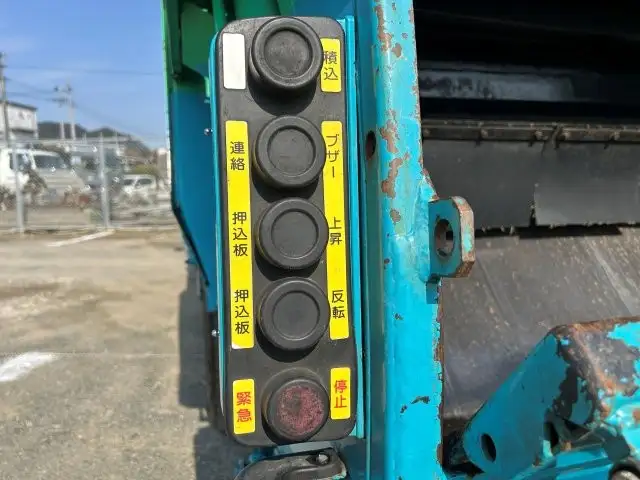いすゞ エルフ 小型 パッカー車 プレス式 TPG-NMR85ANの中古トラック画像10