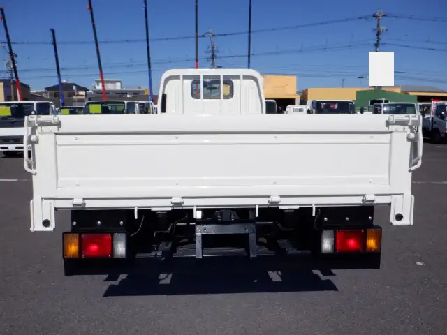 いすゞ エルフ 小型 平ボディ 床鉄板 SKG-NMR85ARの中古トラック画像4