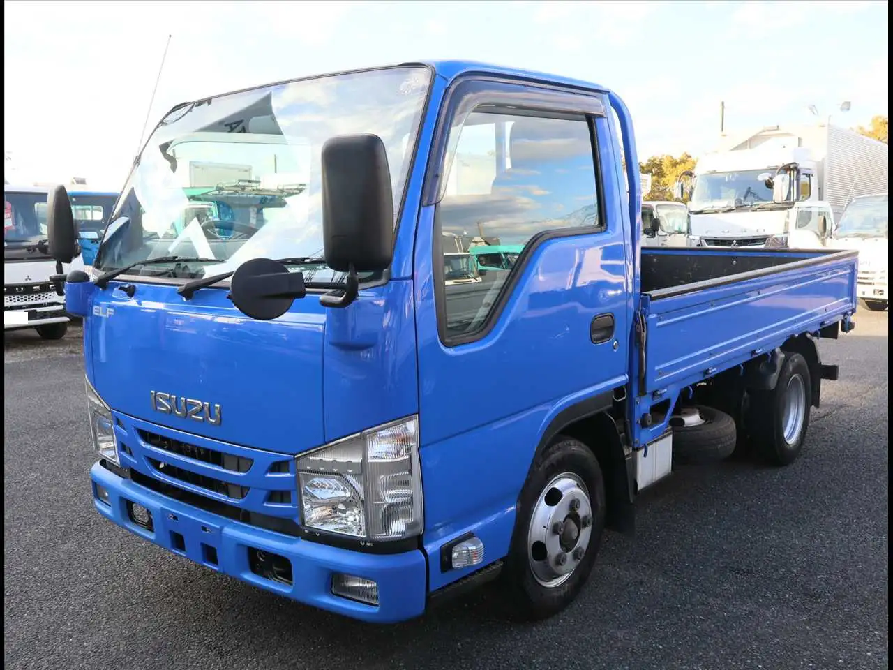 いすゞ エルフ 小型 平ボディ 床鉄板 TRG-NJR85Aの中古トラック画像1