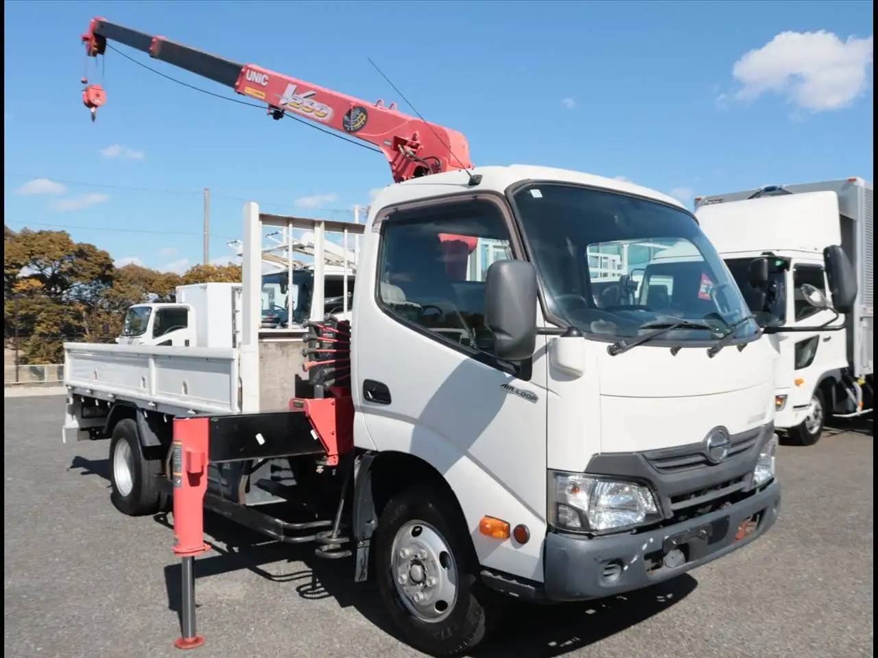 日野 デュトロ 小型 クレーン付 3段 ラジコンの中古トラック画像2
