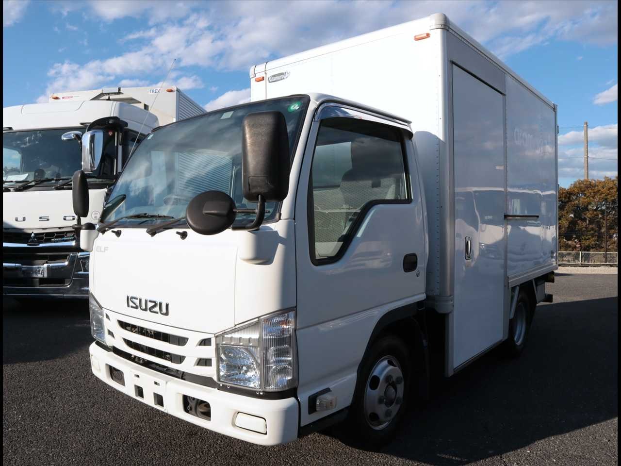 三菱 キャンター 小型 アルミバン パワーゲート サイドドア の中古トラック【車両No.159141】