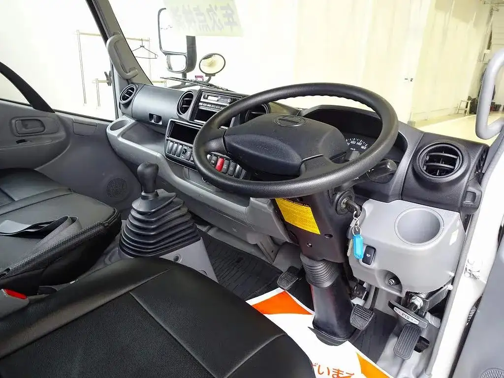 日野 デュトロ 小型 クレーン付 4段 ラジコンの中古トラック画像11