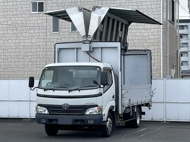 トヨタ トヨエース 小型 ウイング BDG-XZU414 H20｜画像1