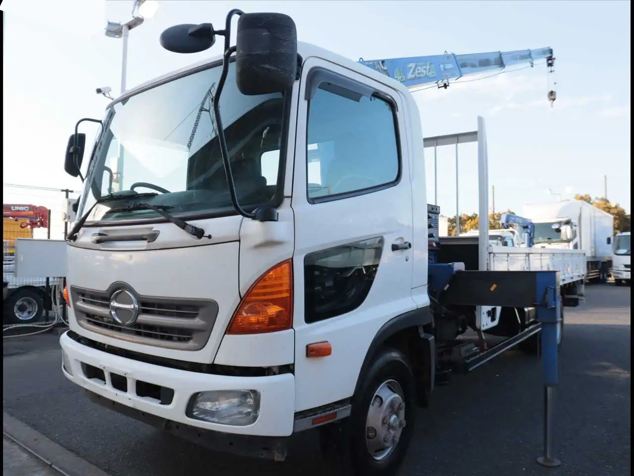 日野 レンジャー 中型/増トン クレーン付 4段 ラジコン｜画像1