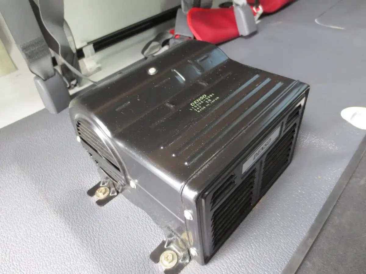 いすゞ エルフ 小型 平ボディ Wキャブ TRG-NJS85Aの中古トラック画像像17
