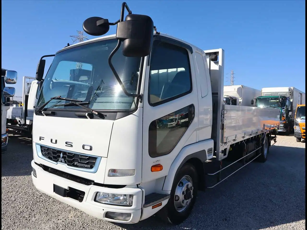 三菱 ファイター 中型/増トン 平ボディ アルミブロック ベッド の中古トラック【車両No.182388】