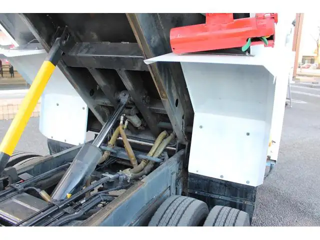 日野 デュトロ 小型 パッカー車 巻き込み式 回転ダンプ式の中古トラック画像15
