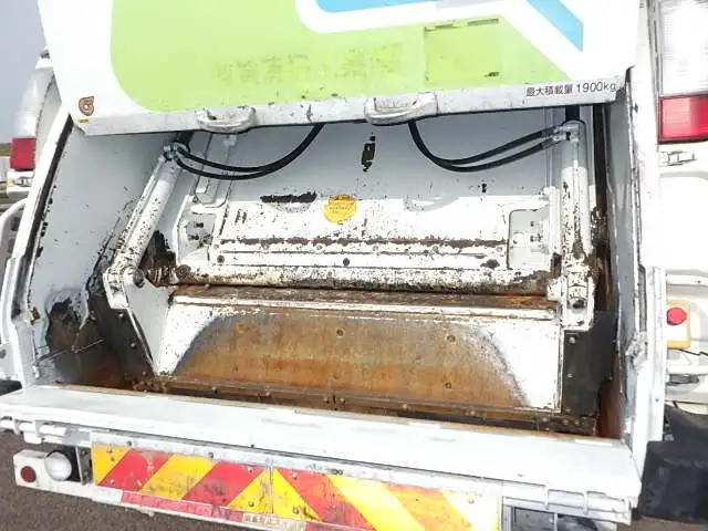 いすゞ フォワード 中型/増トン パッカー車 プレス式 2RG-FRR90S1の中古トラック画像5