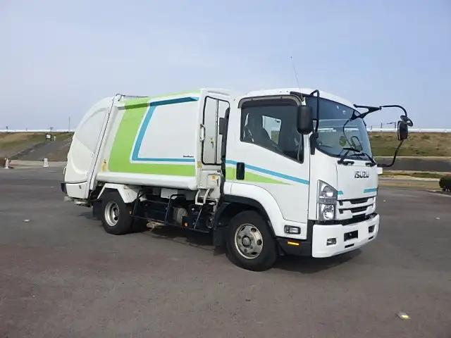 いすゞ フォワード 中型/増トン パッカー車 プレス式 2RG-FRR90S1の中古トラック画像2