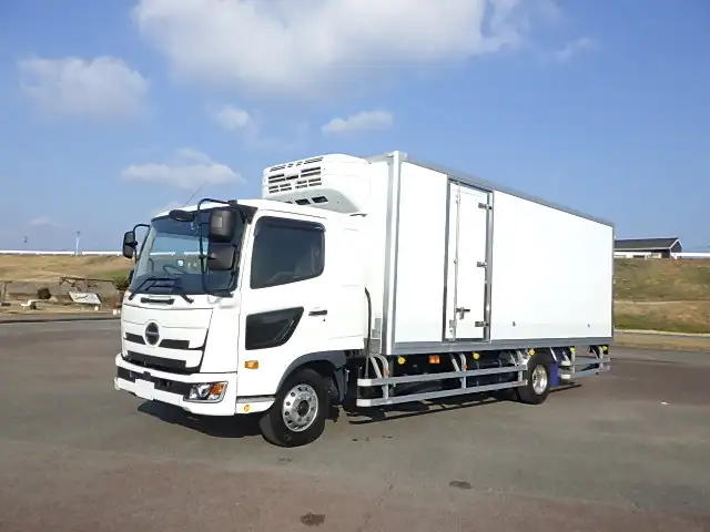 日野 レンジャー 中型/増トン 冷凍冷蔵 低温 床アルミの中古トラック画像1