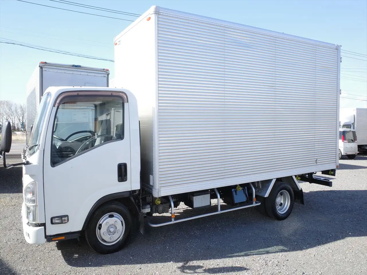 いすゞ エルフ 小型 アルミバン TRG-NLR85AN H27の中古トラック画像6