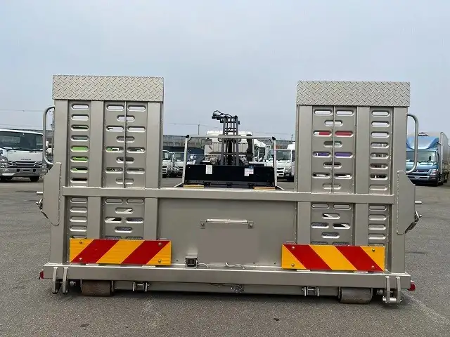 三菱 キャンター 小型 車両重機運搬 ラジコン ウインチの中古トラック画像6