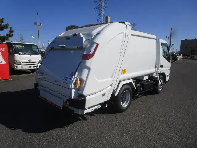 三菱 キャンター 小型 パッカー車 プレス式 2RG-FEAV0の中古トラック画像3