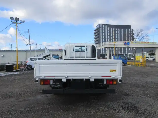 いすゞ エルフ 小型 平ボディ 2RG-NPS88AR R3の中古トラック画像4