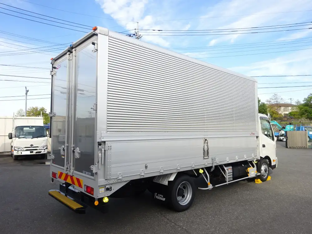 日野 デュトロ 小型 ウイング 2PG-XZU722M R5の中古トラック画像4
