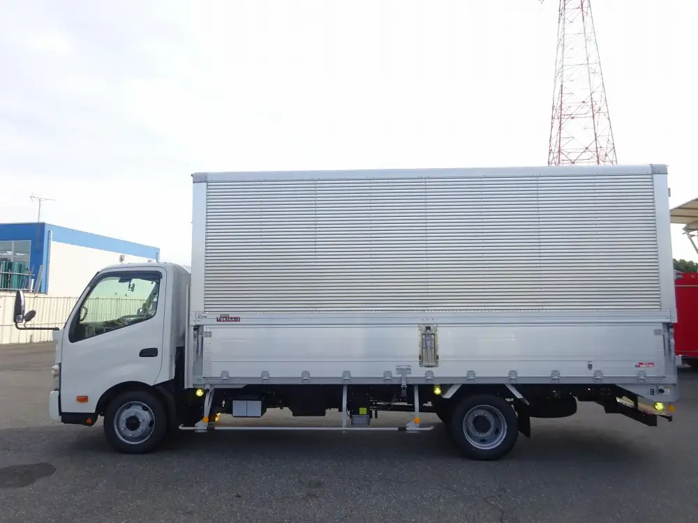 日野 デュトロ 小型 ウイング 2PG-XZU722M R5の中古トラック画像2
