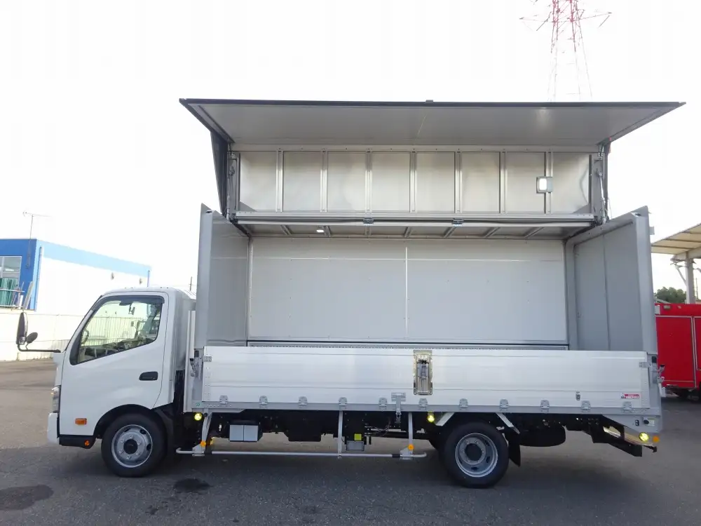 日野 デュトロ 小型 ウイング 2PG-XZU722M R5の中古トラック画像3