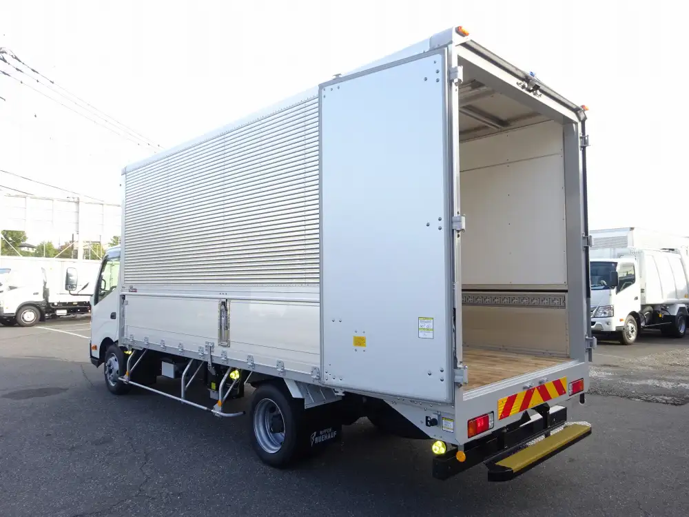 日野 デュトロ 小型 ウイング 2PG-XZU722M R5の中古トラック画像5