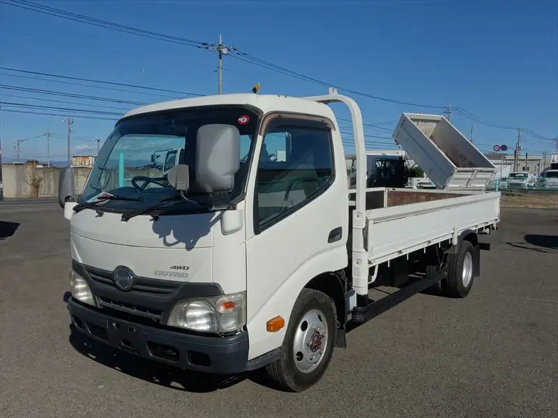 日野 デュトロ 小型 平ボディ SKG-XZU695M H23 の中古トラック【車両No.182705】