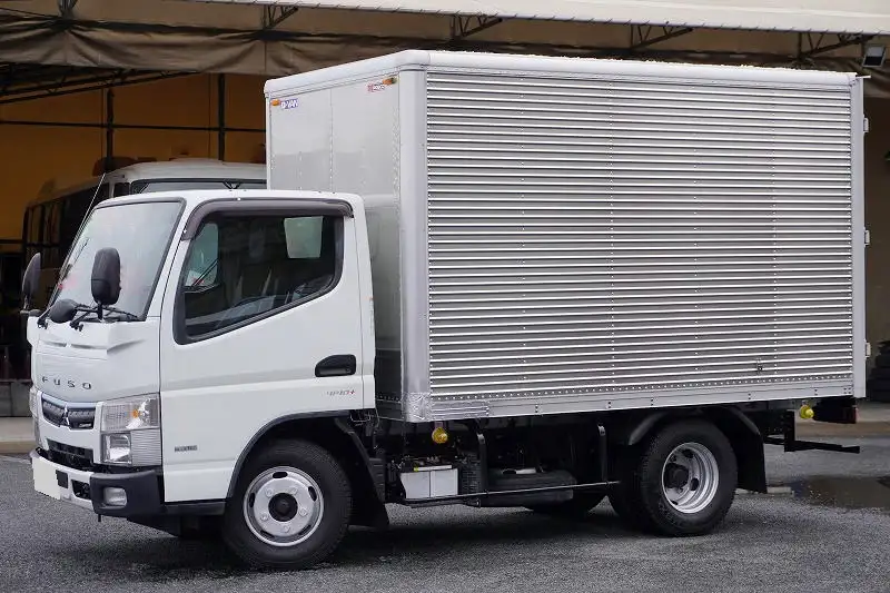 三菱 キャンター 小型 アルミバン 2RG-FBA20 R3の中古トラック画像1