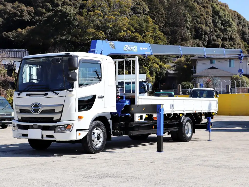 日野 レンジャー 中型/増トン クレーン付 床鉄板 5段の中古トラック画像1