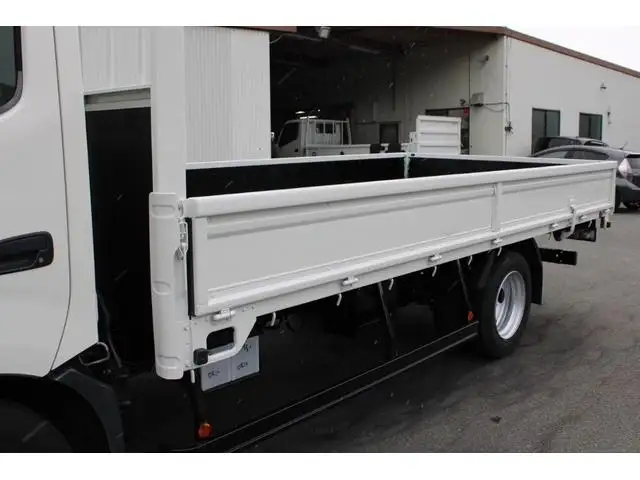 日野 デュトロ 小型 平ボディ  H29の中古トラック画像5
