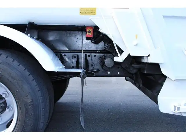 日野 レンジャー 中型/増トン パッカー車 プレス式 ベッドの中古トラック画像18