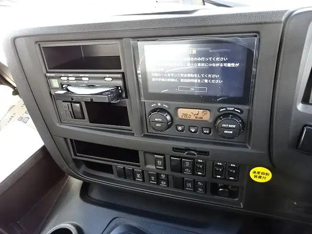いすゞ ギガ 大型 車両重機運搬 ラジコン ウインチの中古トラック画像11