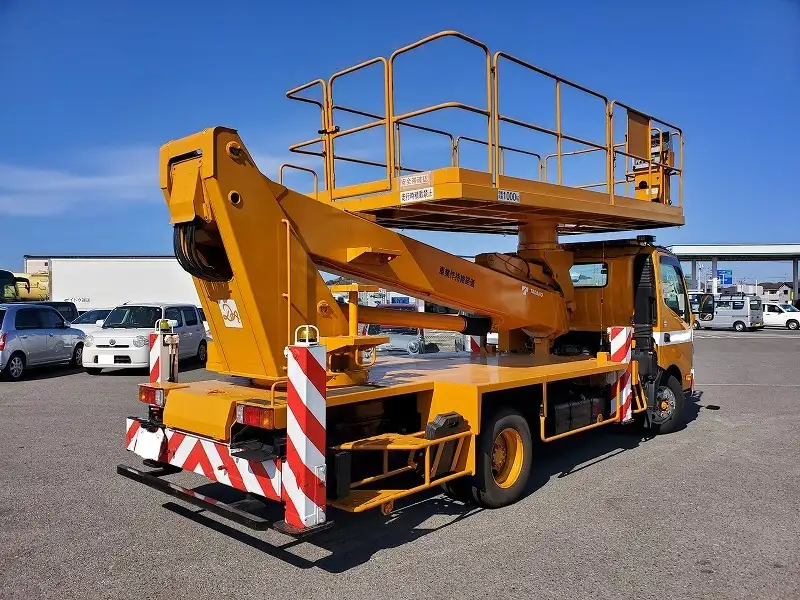 日野 デュトロ 小型 高所・建柱車 高所作業車 TKG-XZU710Mの中古トラック画像4