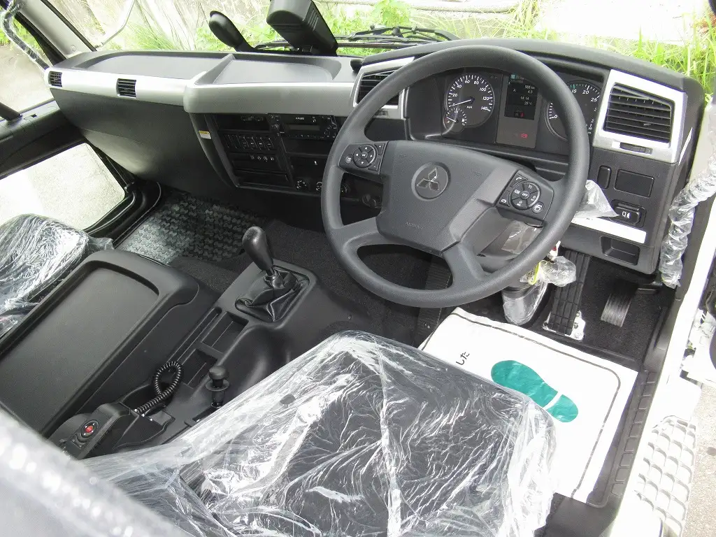三菱 ファイター 中型/増トン ウイング エアサス ベッドの中古トラック画像12