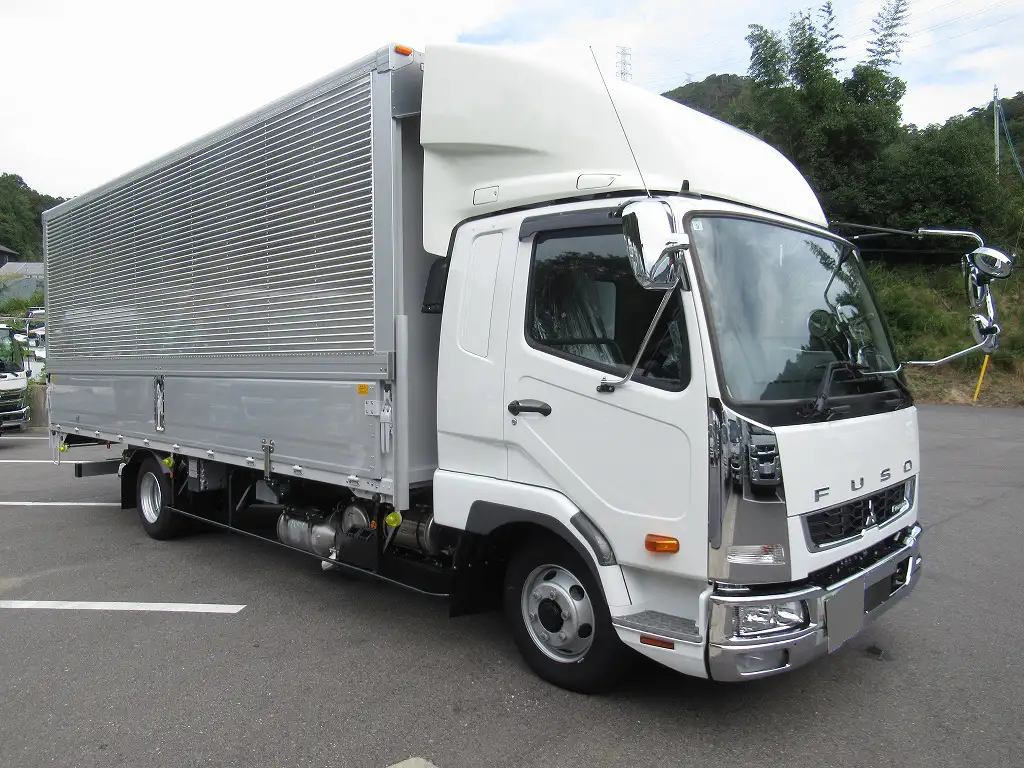 三菱 ファイター 中型/増トン ウイング エアサス ベッドの中古トラック画像2