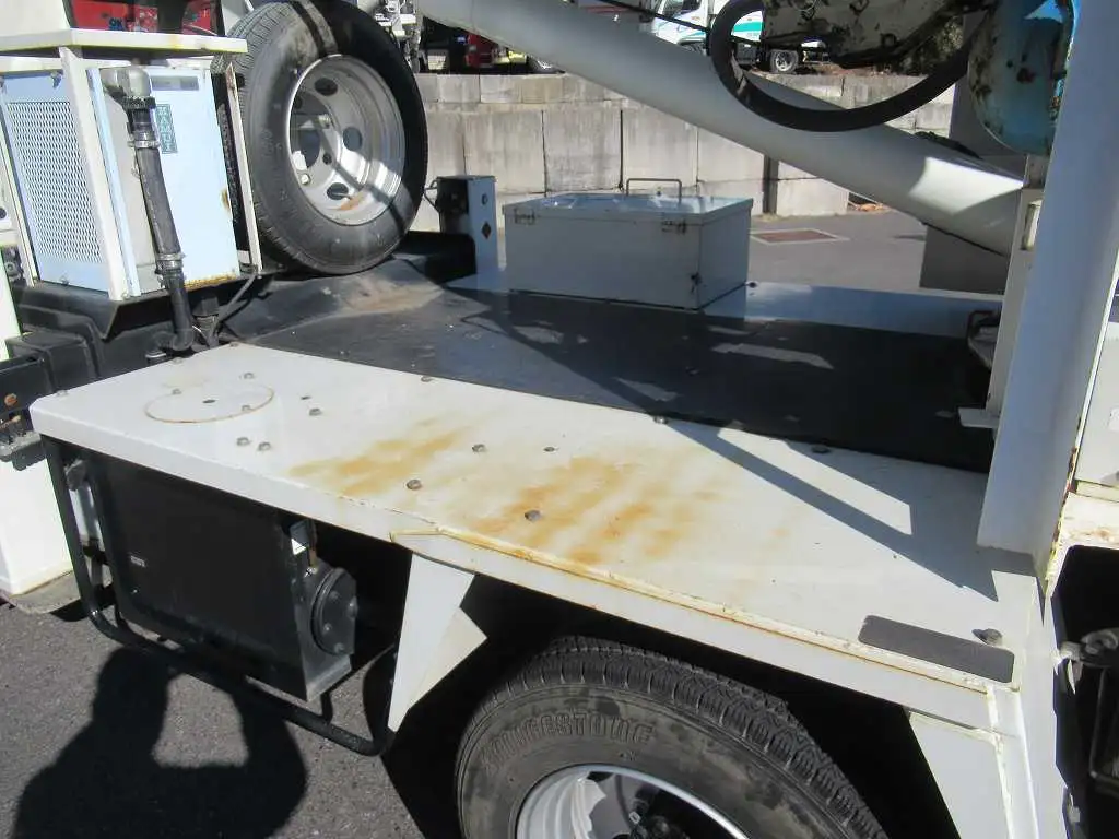 日野 デュトロ 小型 高所・建柱車 建柱車 BDG-XZU354Eの中古トラック画像12