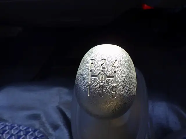 日産 アトラス 小型 平ボディ 2RG-AHR88A R5の中古トラック画像13