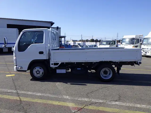 日産 アトラス 小型 平ボディ 2RG-AHR88A R5の中古トラック画像5