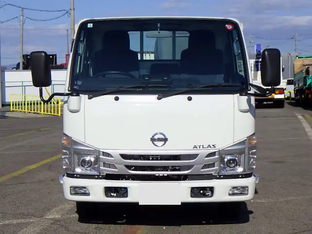 日産 アトラス 小型 平ボディ 2RG-AHR88A R5の中古トラック画像2