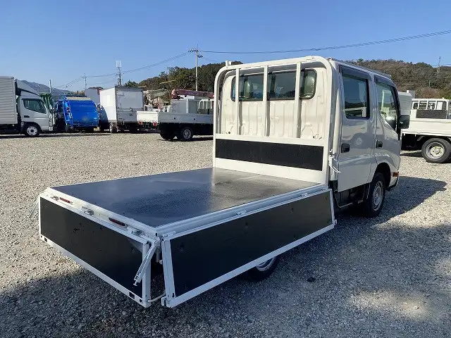 トヨタ トヨエース 小型 平ボディ Wキャブ 床鉄板の中古トラック画像6